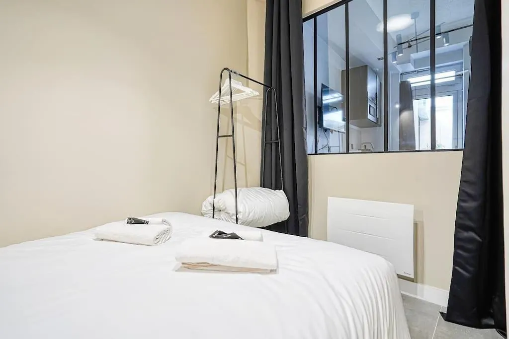 Cosy Apartment #Louvres #Opera Sentier Párizs